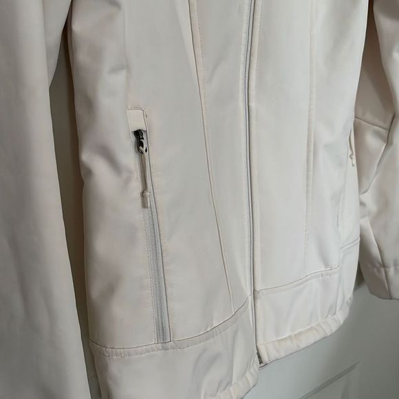 The North Face Jacket - Picture 3 of 7